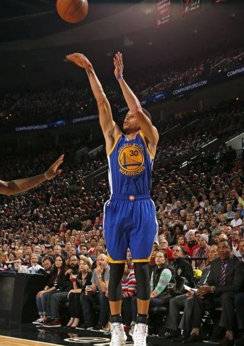 自全世界媒 自全世界媒