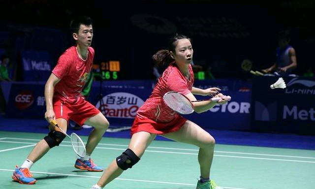 与行业趋势 与行业趋势