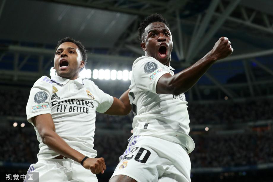 在關鍵時刻 在關鍵時刻