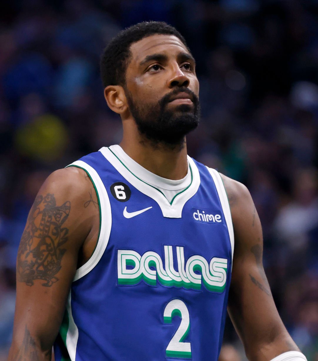 落在三个关 落在三个关